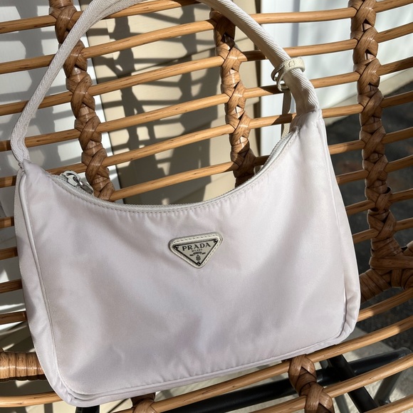 Nylon Prada Re-edition 2000 mini bag - white - used - Picture 4 of 7
